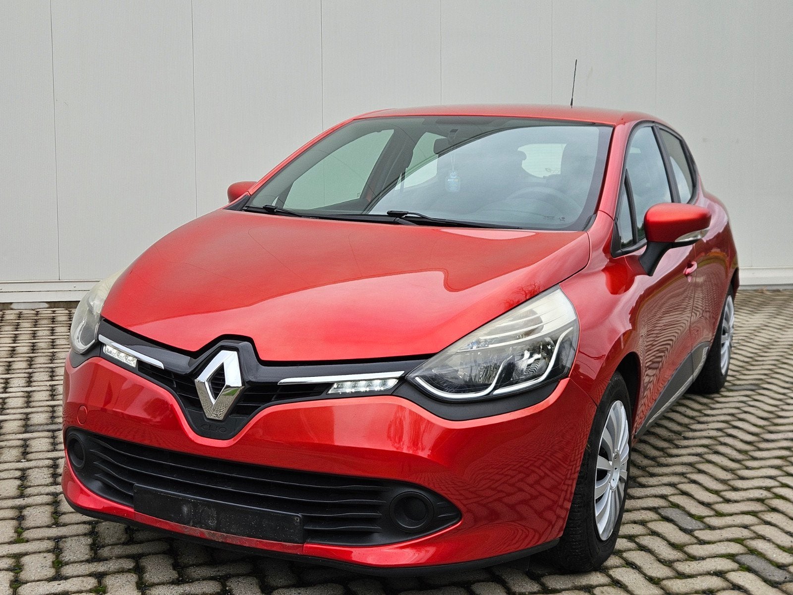 RENAULT CLIO ESSENCE- PRÊTE À IMMATRICULER, Autos, Euro 5, Achat, Essence, Clio