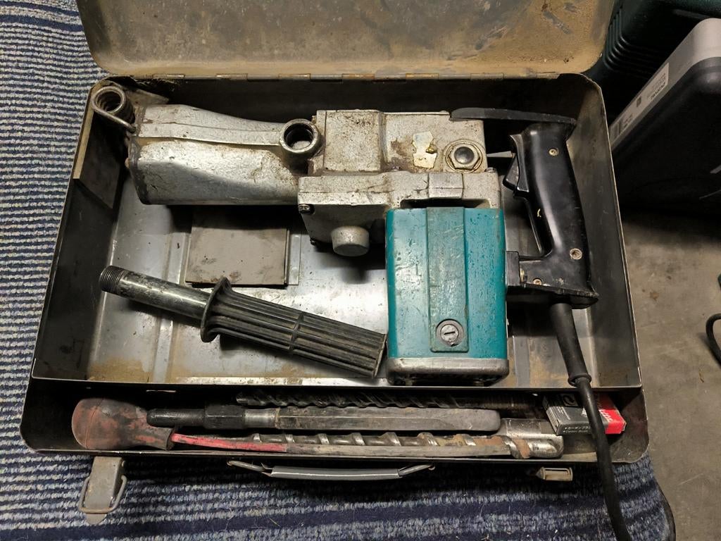 Makita 8035NB Breekhamer in metalen koffer, Ophalen of Verzenden