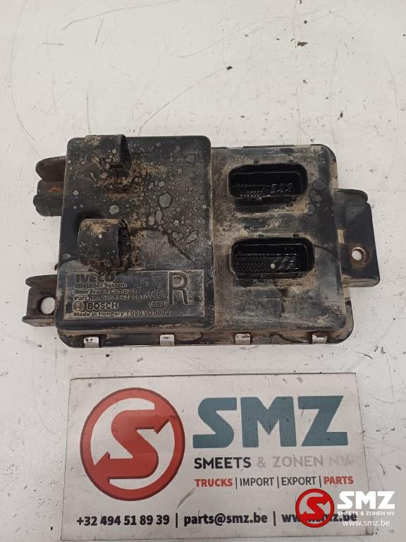 Occ Unité de commande du châssis arrière ECU Iveco, Utilisé, Iveco, Électronique et Câbles