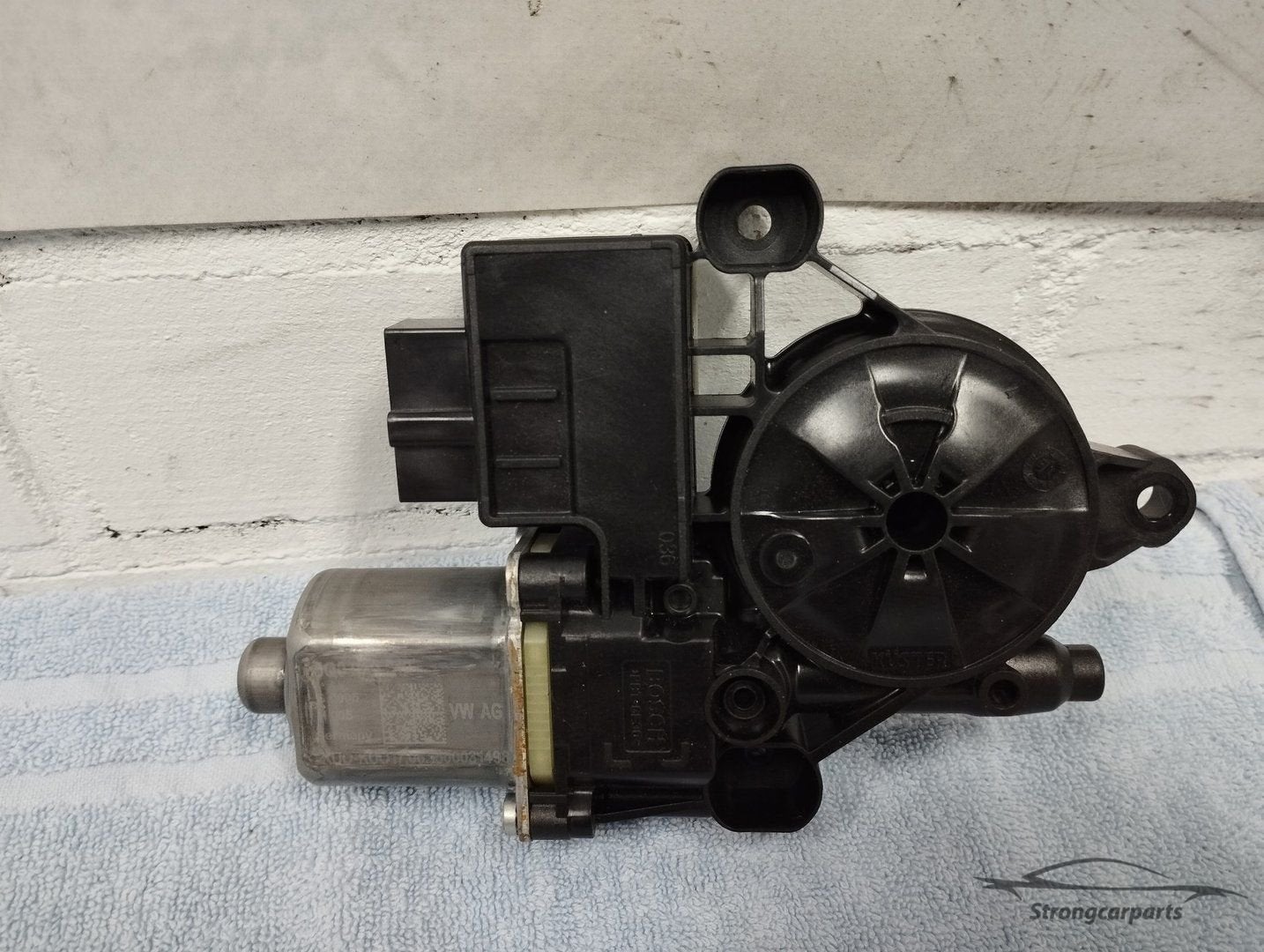 Raammotor rechts achter VW Golf 7 5G1 5Q0959812, Volkswagen, -, Utilisé, -