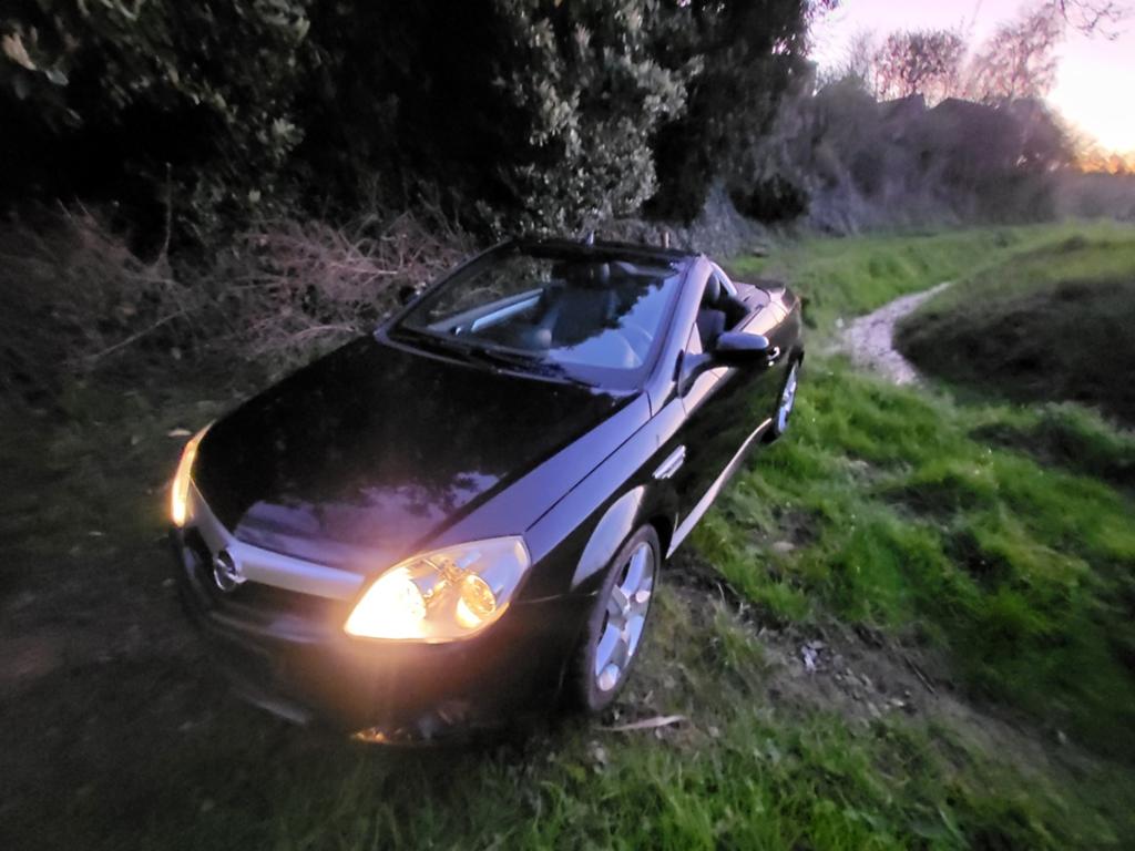 Opel tigra, Auto's, Opel, Particulier, Tigra, Airbags, Airconditioning, Automatische klimaatregeling, Boordcomputer, Centrale vergrendeling