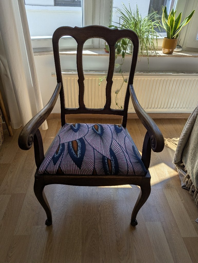 Fauteuil artisanal en bois foncé, Maison & Meubles, Fauteuils, Utilisé, Bois, 50 à 75 cm, Moins de 75 cm, Enlèvement