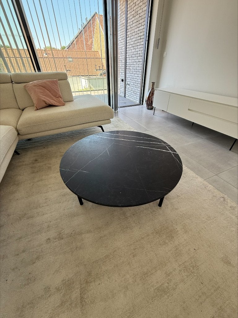 Salontafel Juntoo, Huis en Inrichting, Tafels | Salontafels, Ophalen, Rond, Zo goed als nieuw, Metaal