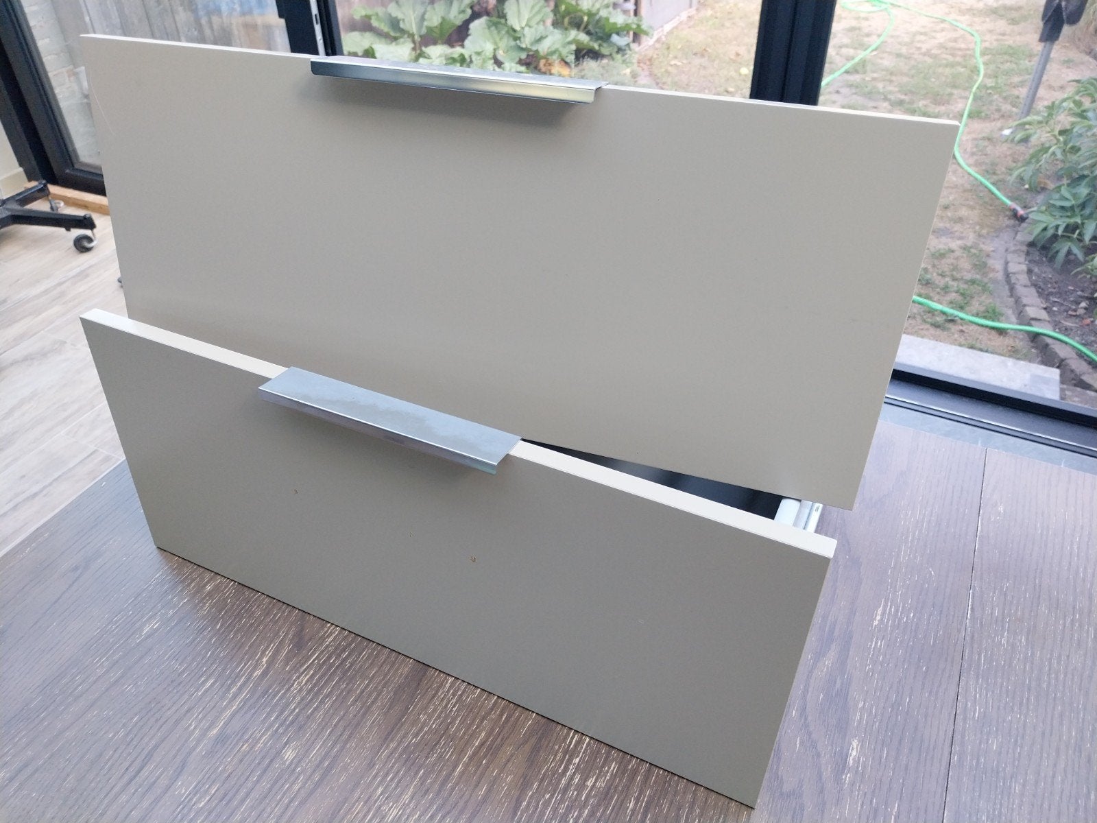 2 laden voor kast Besta (Ikea), oud model, beige front, Enlèvement
