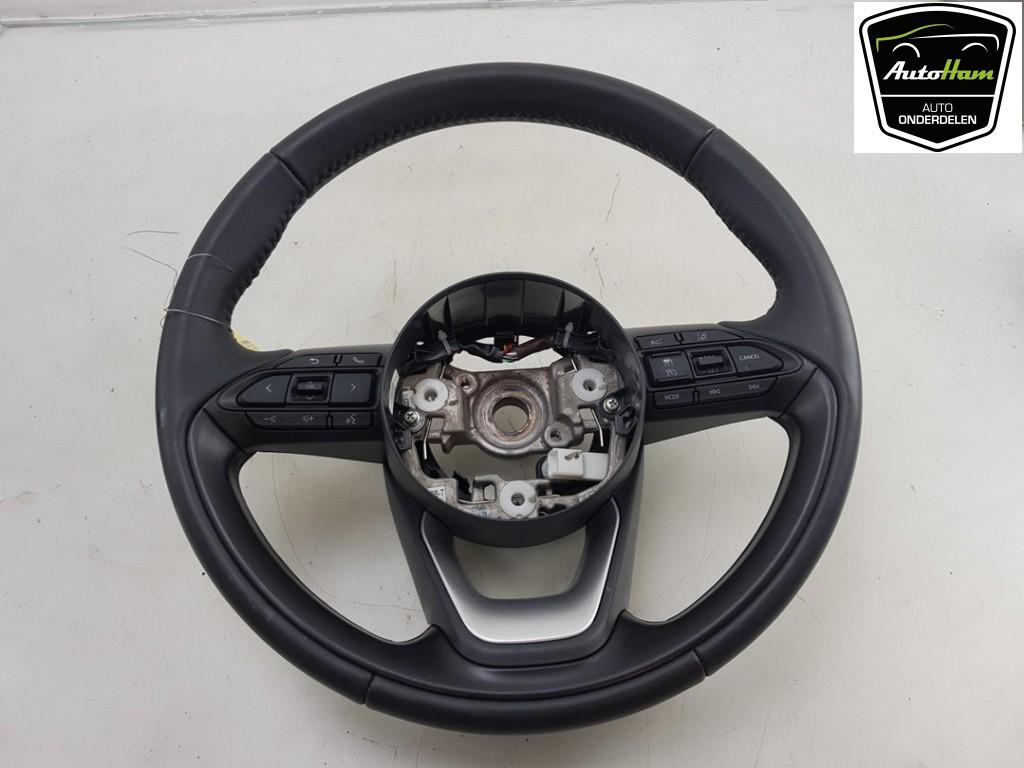VOLANT DIRECTION Toyota Yaris IV (P21 / PA1 / PH1), Autos : Pièces & Accessoires, Commande, Toyota, Utilisé