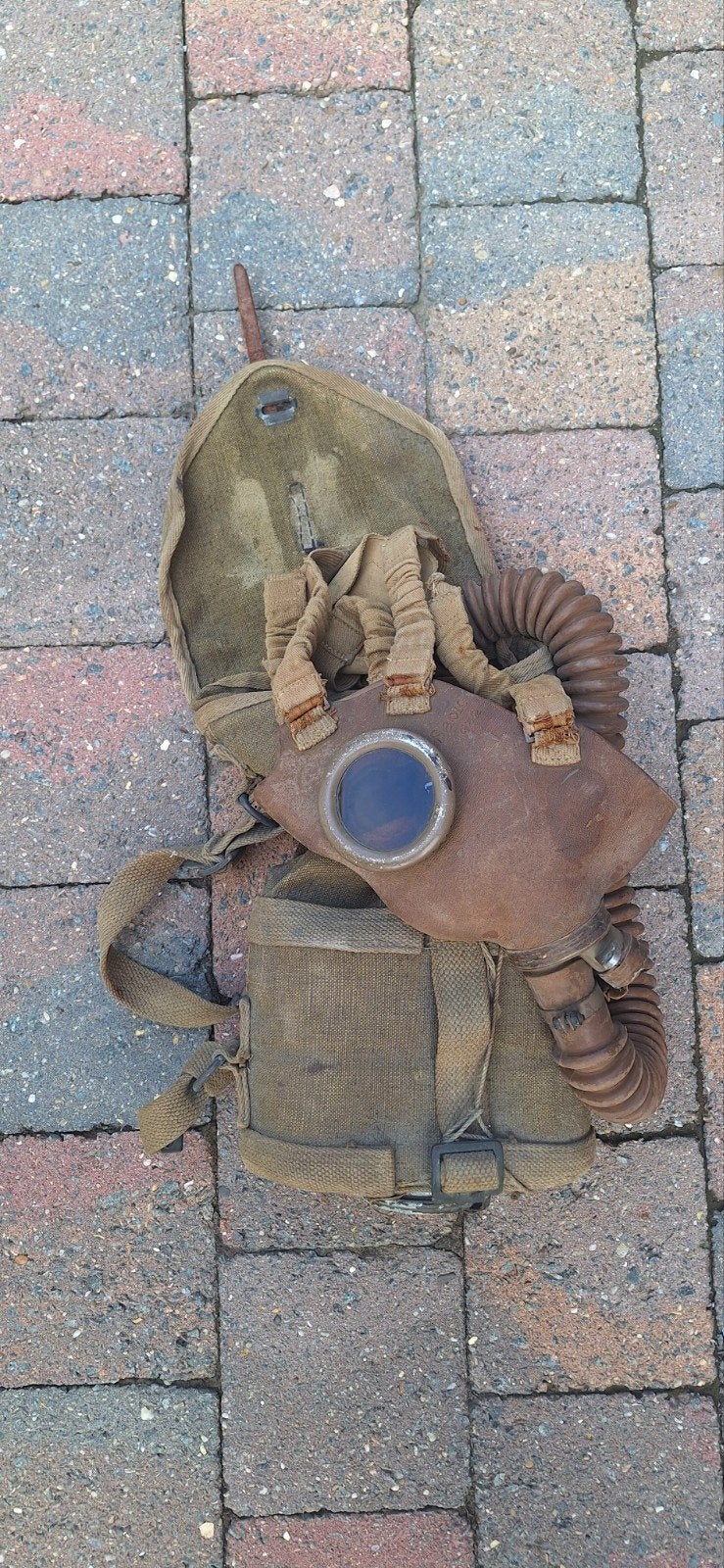 ABBL gasmasker, Ophalen