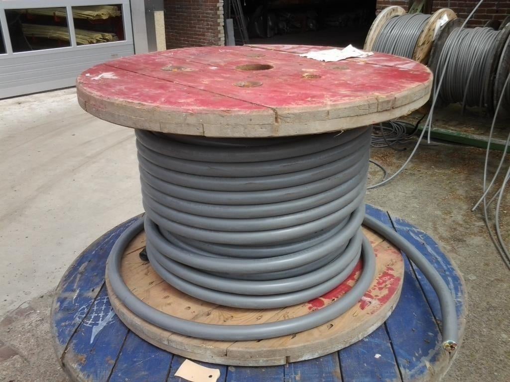 0069. Kabel / Grondkabel / ymvk / ymvk-as / xmvk, Doe-het-zelf en Bouw, Ophalen, Zo goed als nieuw, Kabel of Snoer