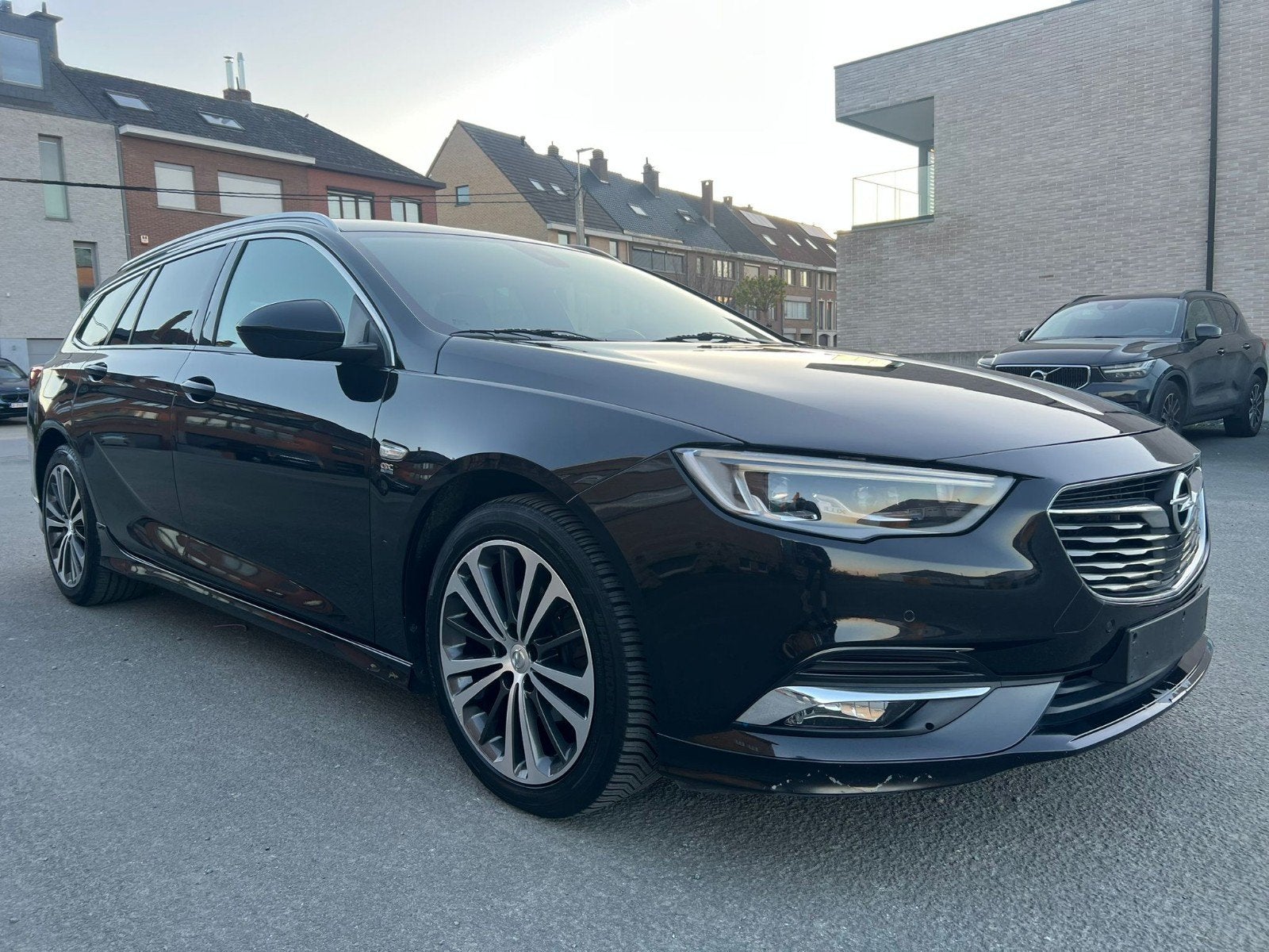 OPEL INSIGNIA 1.6 CDTI EURO6B AUTOMATISCHE TRANSMISSIE, 4 cilinders, Zwart, Leder, Bedrijf