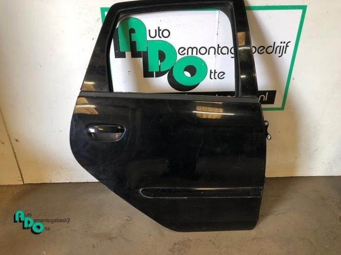 Portière 4portes arrière droite d'un Mitsubishi Colt (Colt, -, 3 mois de garantie, Utilisé, Mitsubishi