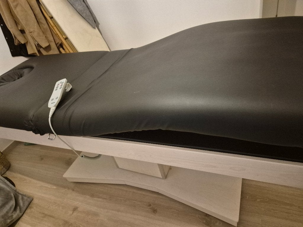 Table de massage électrique chauffante MALEA+accessoires-, Massage en entreprise