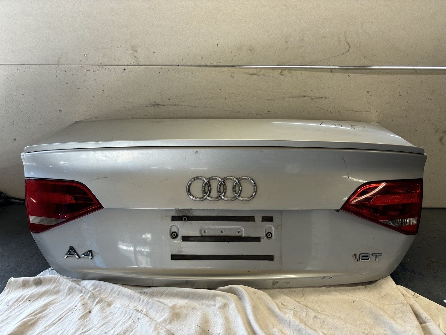 Audi A4 (B8) Achterklep Compleet, Arrière, -, Haillon arrière, Audi