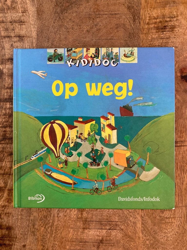Kididoc - Op weg! - Biblion, Boeken, Ophalen of Verzenden, Gelezen, Kididoc