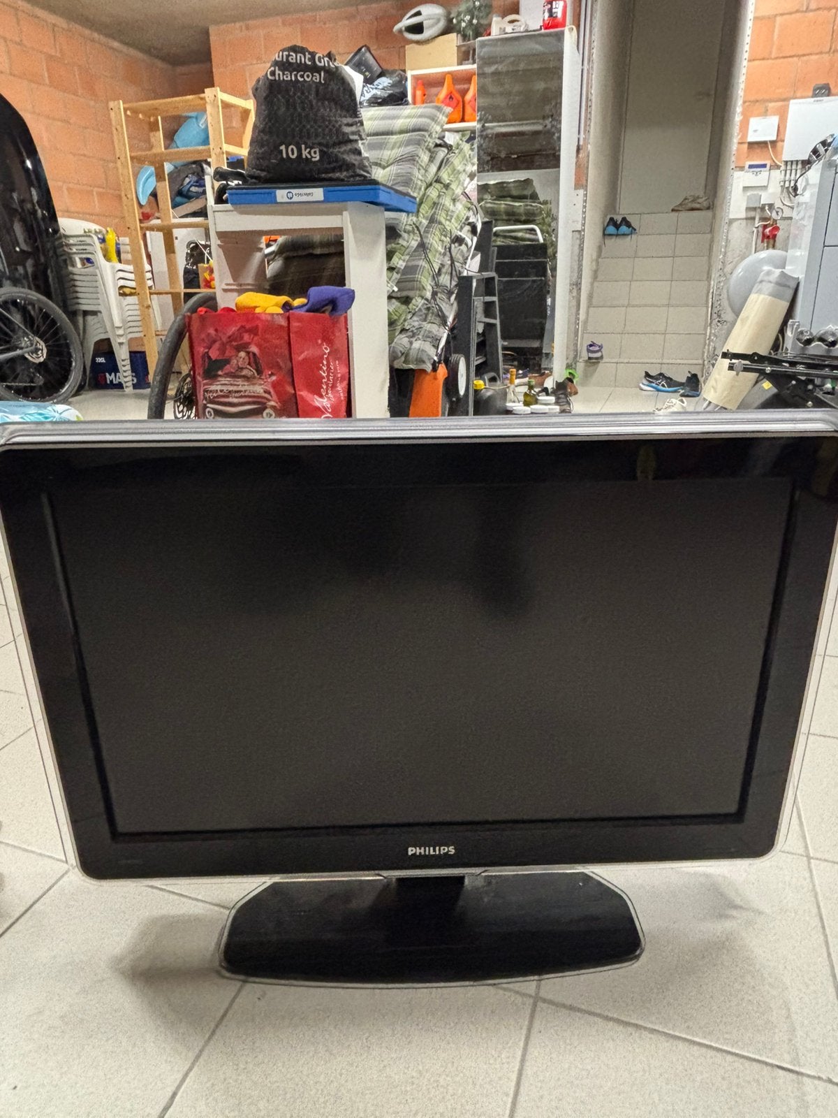 TV gratis af te halen voor eventuele onderdelen, Audio, Tv en Foto, Ophalen, Niet werkend