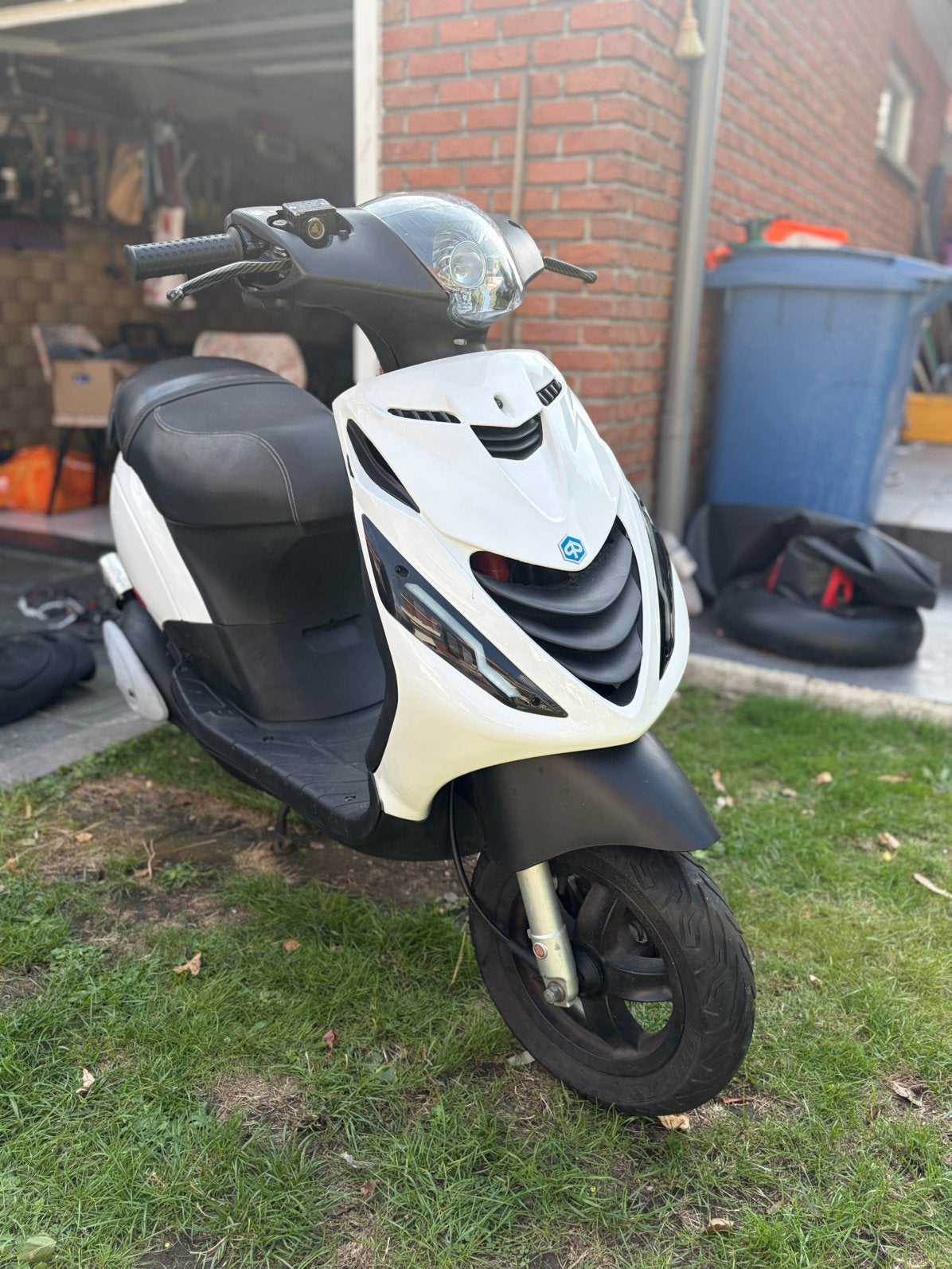 Piaggio zip 2t b klasse, Vélos & Vélomoteurs, Scooters | Piaggio, Enlèvement, Comme neuf, Zip