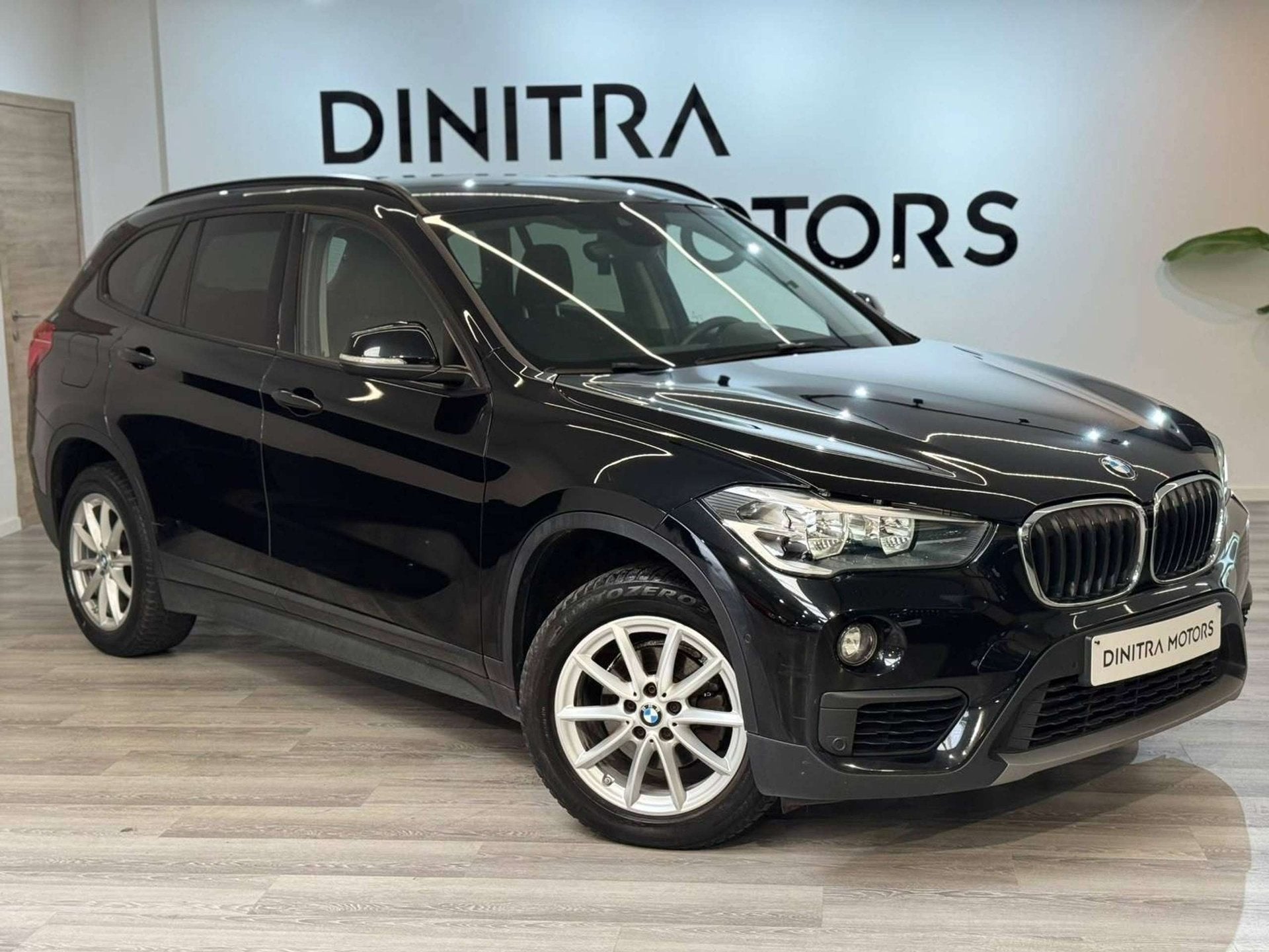 BMW X1 sDrive16 - Navi/Cruise/*TOPSTAAT!, Dealer onderhouden, Gebruikt, https://public.car-pass.be/vhr/6641c036-9832-4419-bf4b-78247c58038a