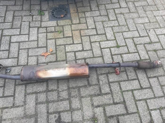 Uitlaat Midden + Einddemper van een Alfa Romeo Mito, Gebruikt, -, -, Ophalen of Verzenden