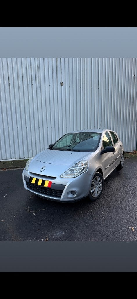 Renault Clio, Achat, Carnet d'entretien, 5 portes, Particulier