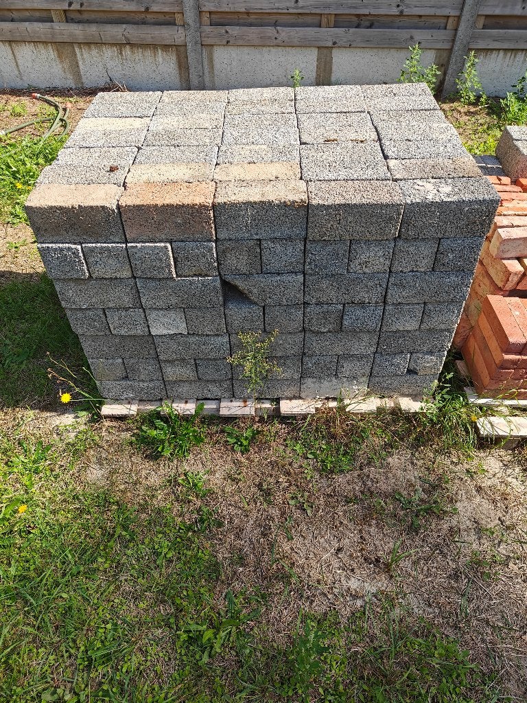 +-220 waterdoorlatende klinkers, Tuin en Terras, Ophalen, Gebruikt, Klinkers, Minder dan 5 m²