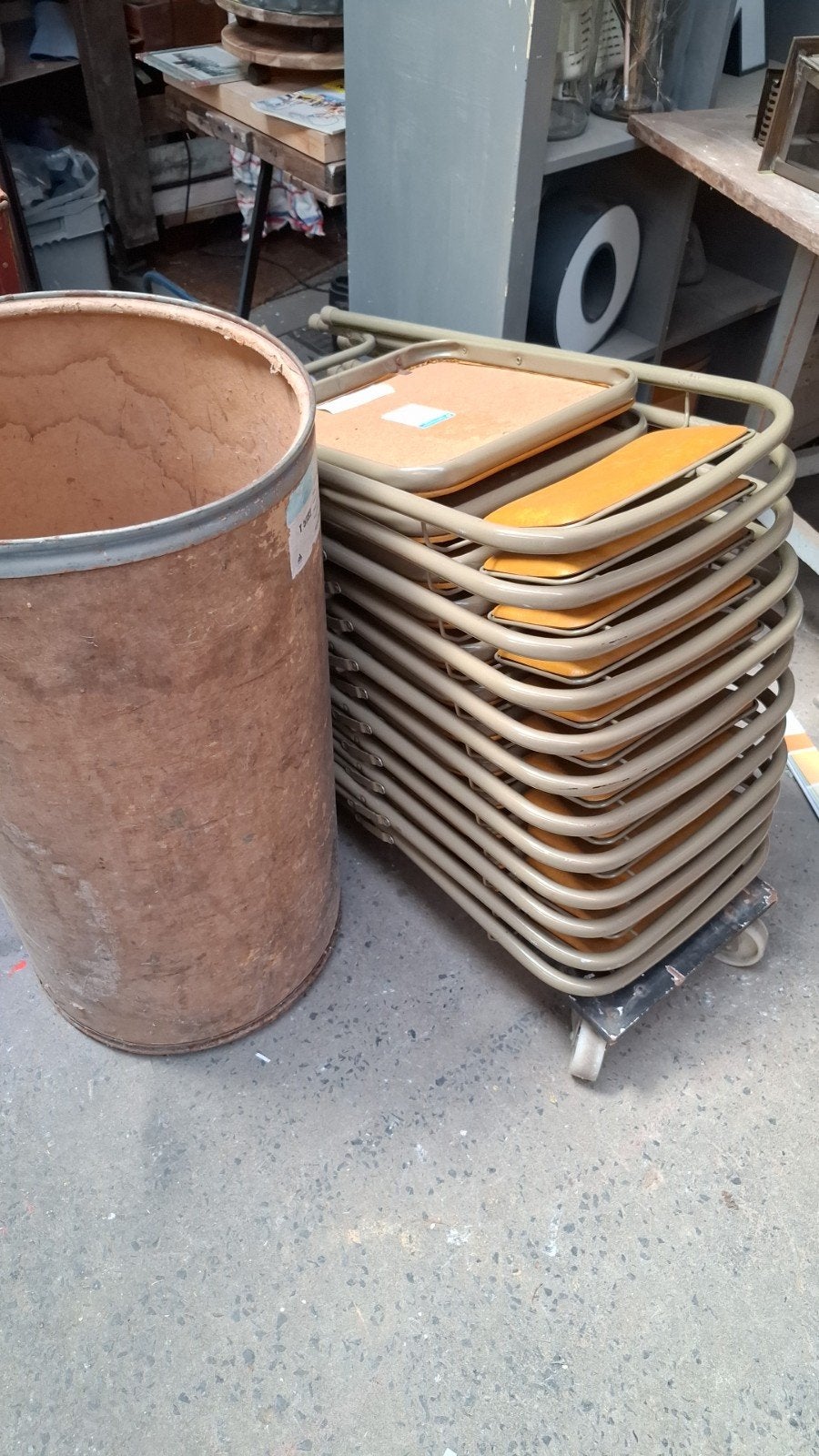 Klapstoelen 25 stuks, Ophalen