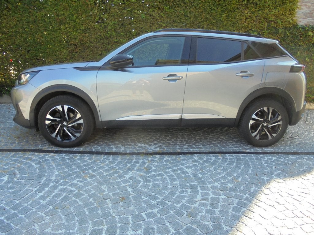 Peugeot 2008 1.2  AUTOMAAT 130pk Allure S&S Distributieriem, Autos, Argent ou Gris, Achat, Entreprise, Entretenue par le concessionnaire