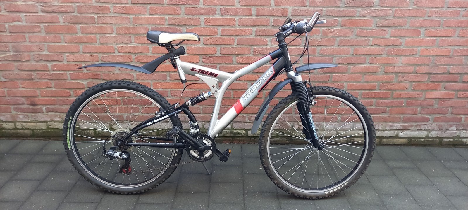 MINERVA mountainbike, Ophalen