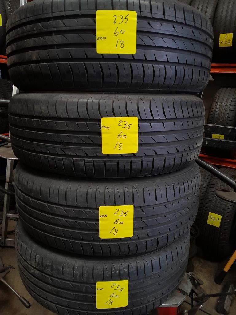 235/60/18 235/60R18 2356018 Hankook d'été 7 mm et 6 mm, Autos : Pièces & Accessoires, Commande, Audi, BMW, Citroën, Daihatsu, Fiat