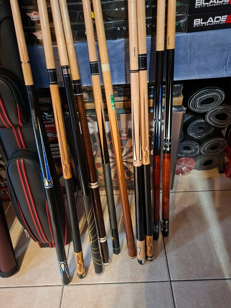 Nieuw en gebruikt biljartmateriaal., Ophalen, Nieuw, Keu of Ballen
