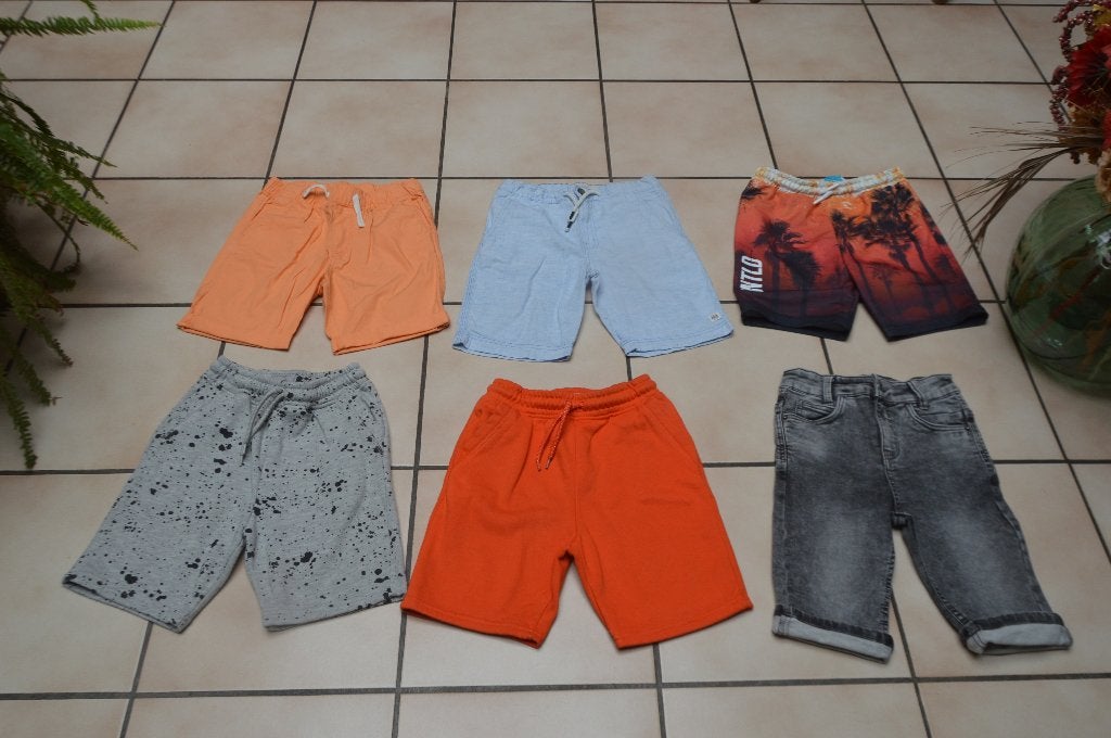 Soldes Shorts bermudas garçon T140 comme NEUFS à 2€ pièce!, Pantalon, Garçon, H&M, Primark, TQF, Enlèvement ou Envoi