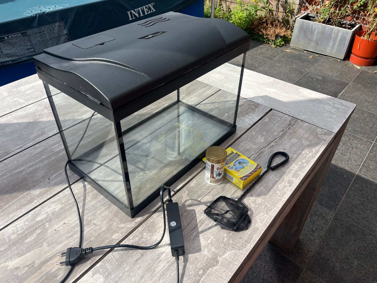 Aquarium 390x220x250mm met toebehoren, Dieren en Toebehoren, Vissen | Aquaria en Toebehoren, Ophalen, Zo goed als nieuw