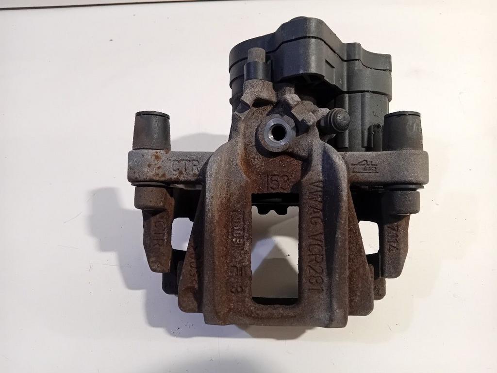 Remklauw links achter Seat Leon, Onderdelen@venauto.nl, Van der Ven Autorecycling B.V., Gebruikt, Ettenseweg 76, 4706 PB Roosendaal, The Netherlands