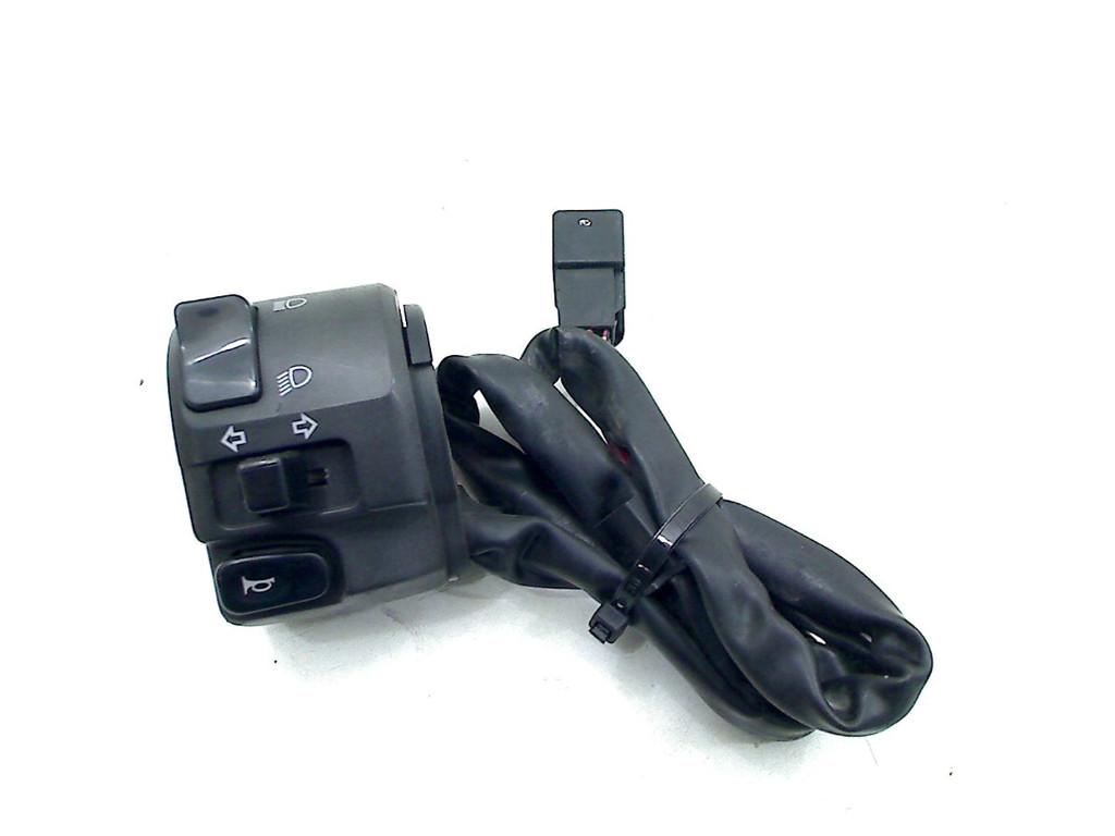 COMMUTATEUR GAUCHE Z 1000 2010-2013 (Z1000 ZR1000D-E), Dhr. S. di Majo, Utilisé, Info@cama-motorparts.nl, P.J. Troelstraweg 8 8
3144 CX  MAASSLUIS, NL