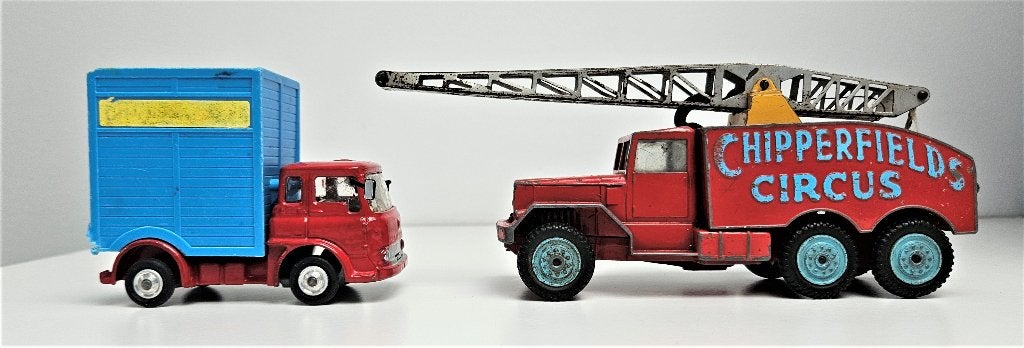 Corgi Chipperfield Grue et Bedford Giraffe transport, Enlèvement ou Envoi, Utilisé, Bus ou Camion, Corgi