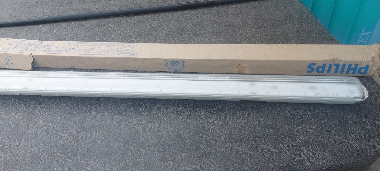 TL armatuur nieuw, Doe-het-zelf en Bouw, Bouwverlichting, Ophalen, Armatuur