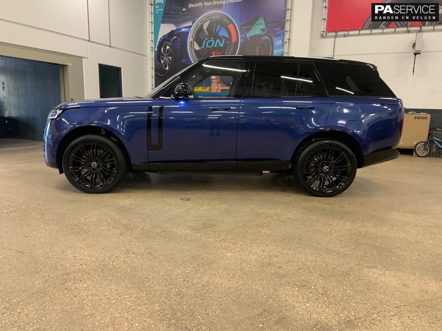 Nw 23 inch Gloss BLack Range Rover zomerset incl Hankook, Velg(en), -, -, Nieuw