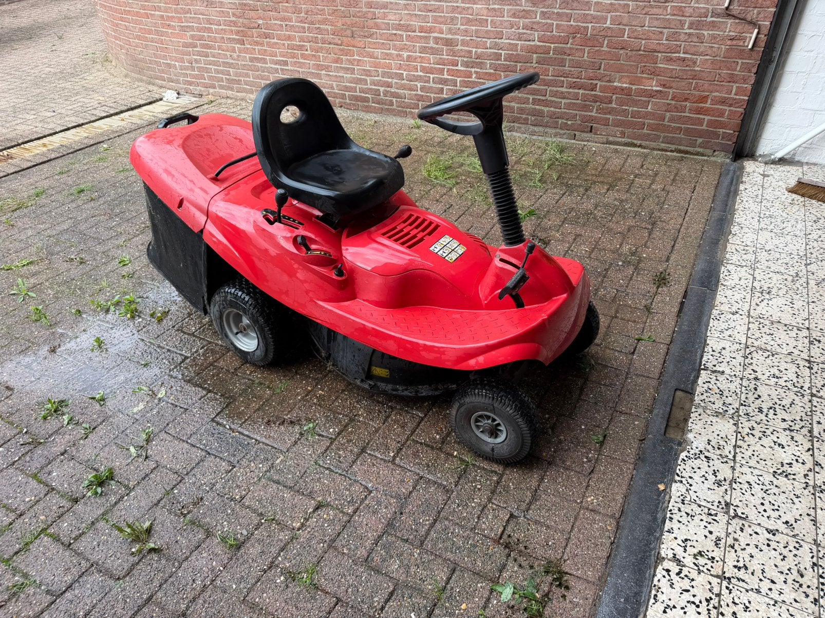 Zitmaaier perfecte staat, Tuin en Terras, Ophalen, Zo goed als nieuw