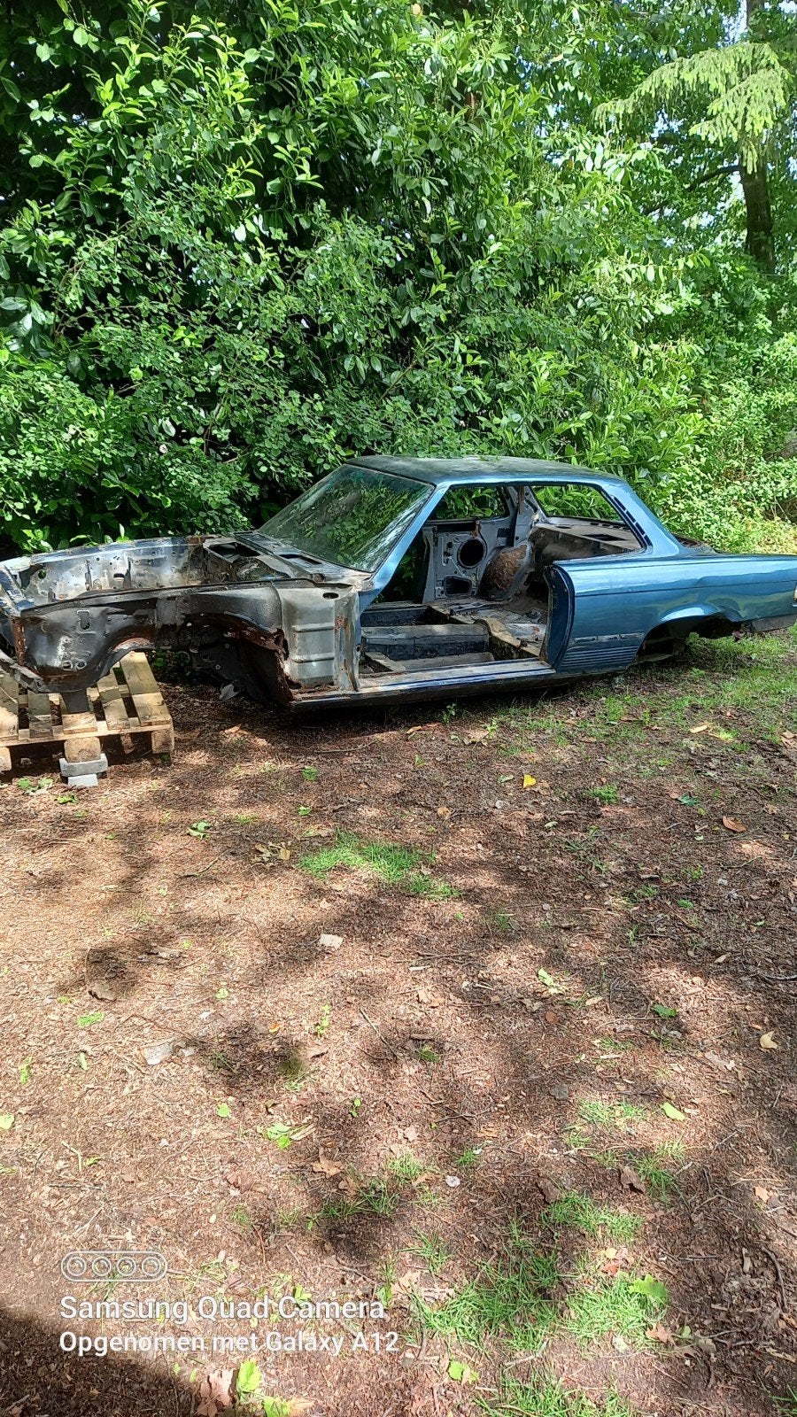 W107 r107 mercedes slc lasdelen, Ophalen