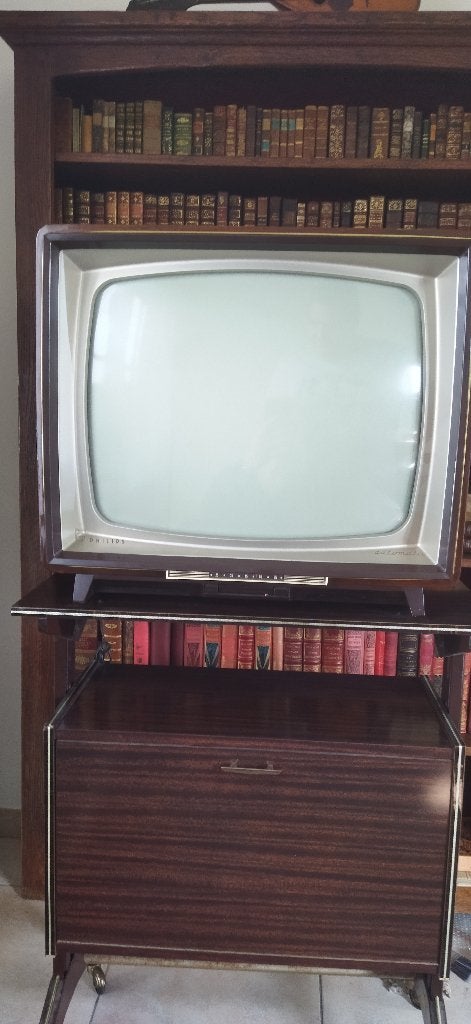 superbe tv philips 1962-vintage-très bel état- automatique, Enlèvement, Comme neuf, 60 à 80 cm, Philips