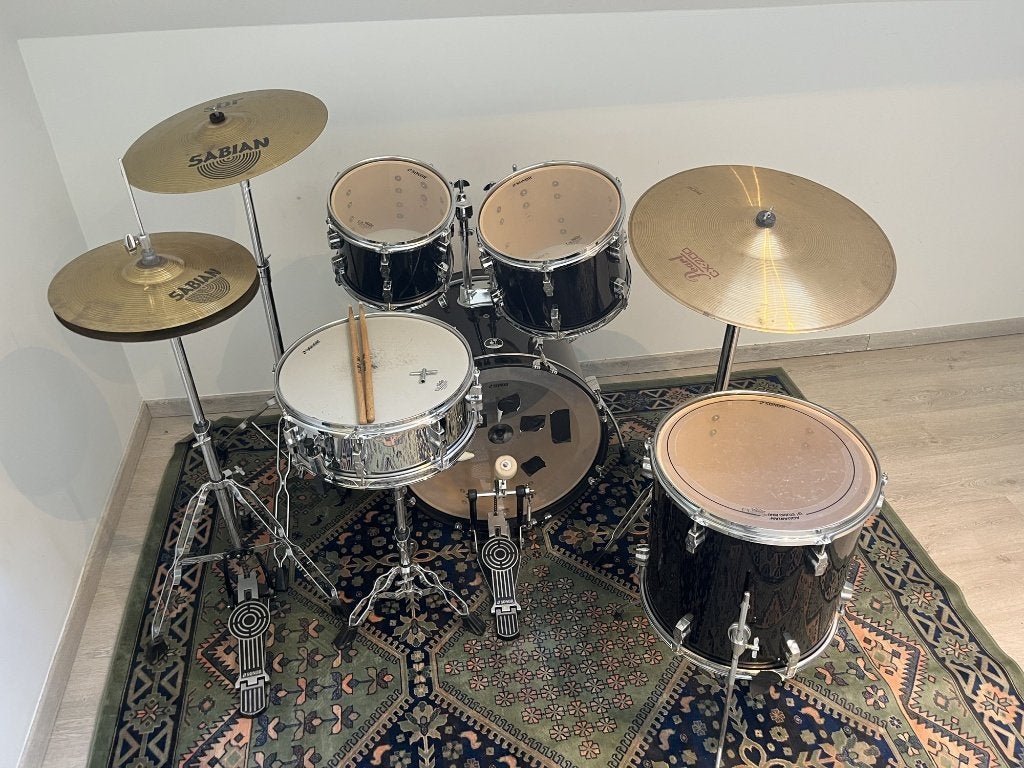Sonor Force 507 drumstel 5-delig + bekkens en hardware, Muziek en Instrumenten, Drumstellen en Slagwerk, Ophalen, Gebruikt, Sonor