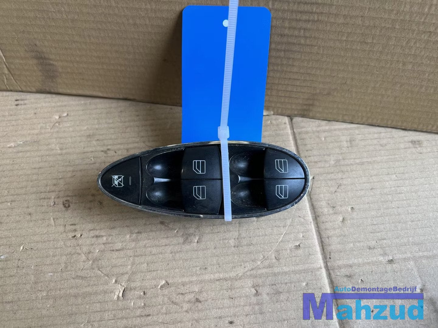 MERCEDES E-klasse W211 Raam schakelaar links voor A211821995, Autos : Pièces & Accessoires, Mercedes-Benz AG, Mercedes-Benz, Utilisé