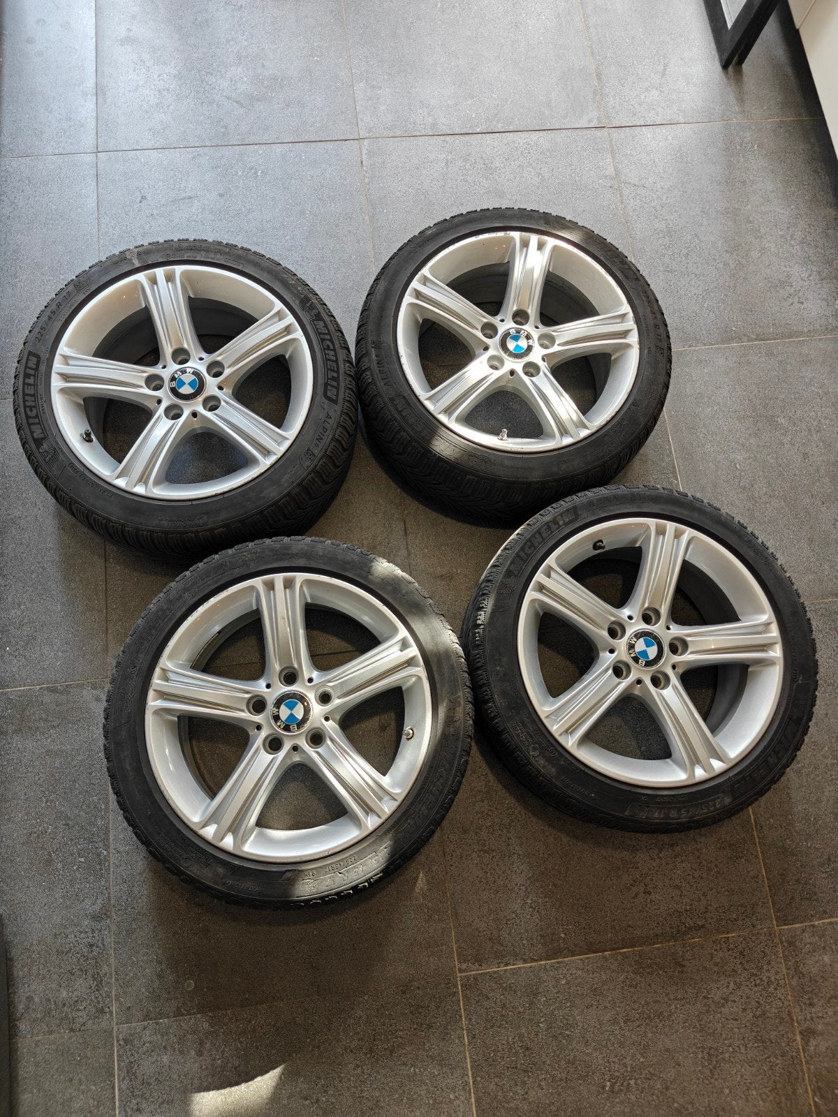Jantes BMW officiel, Autos : Pièces & Accessoires, Pneus & Jantes, Pneus et Jantes, Véhicule de tourisme, Pneus été, 17 pouces