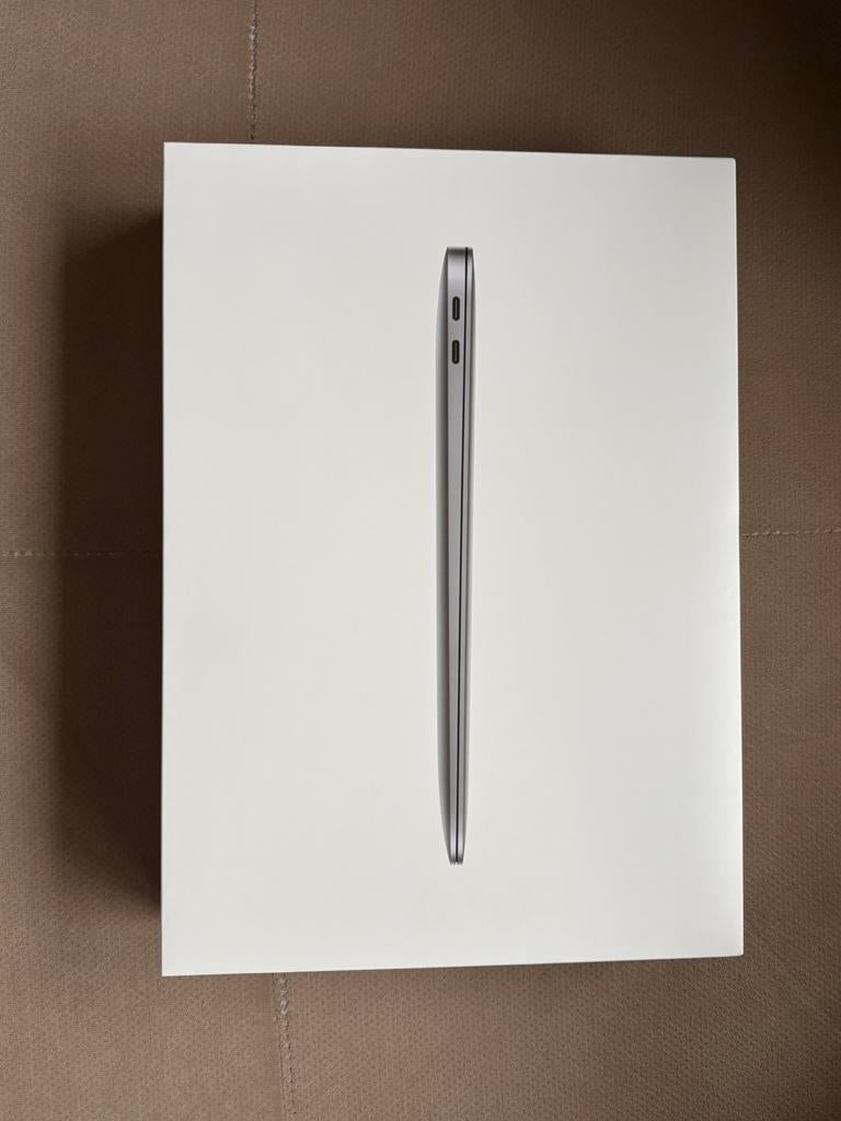 Apple MacBook Air 13” (M1, 2020), Computers en Software, Apple Macbooks, Zo goed als nieuw, MacBook Air, 13 inch, 256 GB, 8 GB