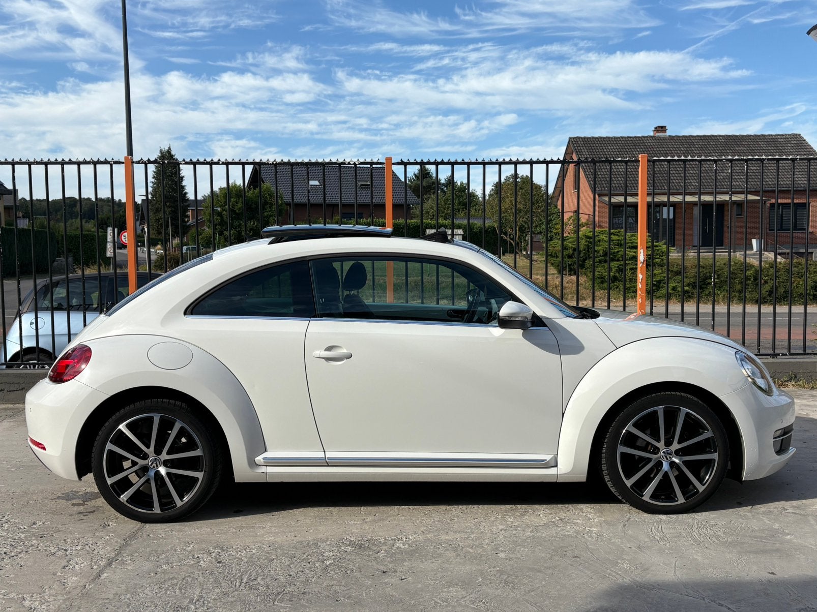 VW BEETLE DESIGN 1.2 TSI ESSENCE 2012 152 000KM CARPASS, Auto's, Voorwielaandrijving, Euro 5, Stof, Wit