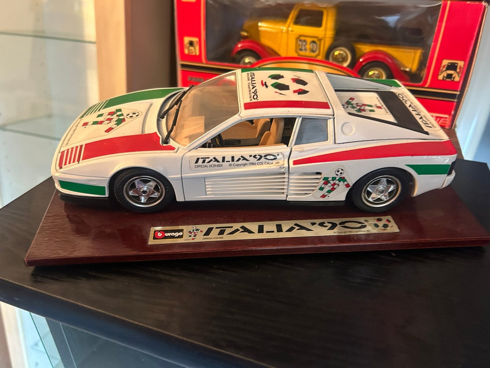 Coupe du monde Ferrari 1990, Enlèvement ou Envoi, Comme neuf