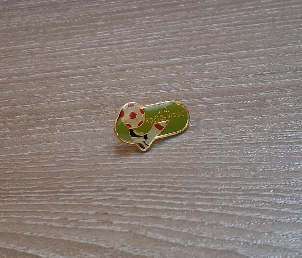 PIN - S.C. ROESCHWOOG - VOETBAL - FOOTBALL, Envoi, Utilisé, Sport, Insigne ou Pin's