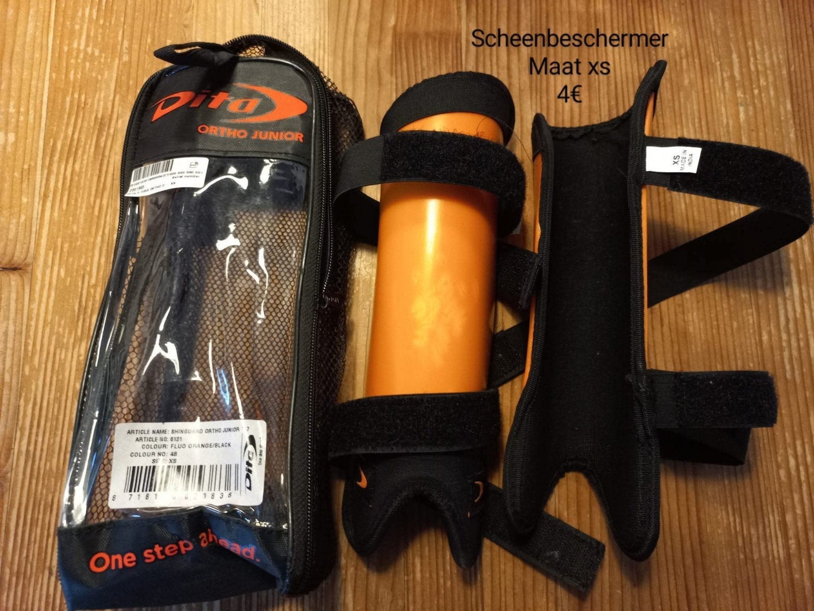 scheenbeschermer, Sport en Fitness, Hockey, Ophalen, Gebruikt, Kleding