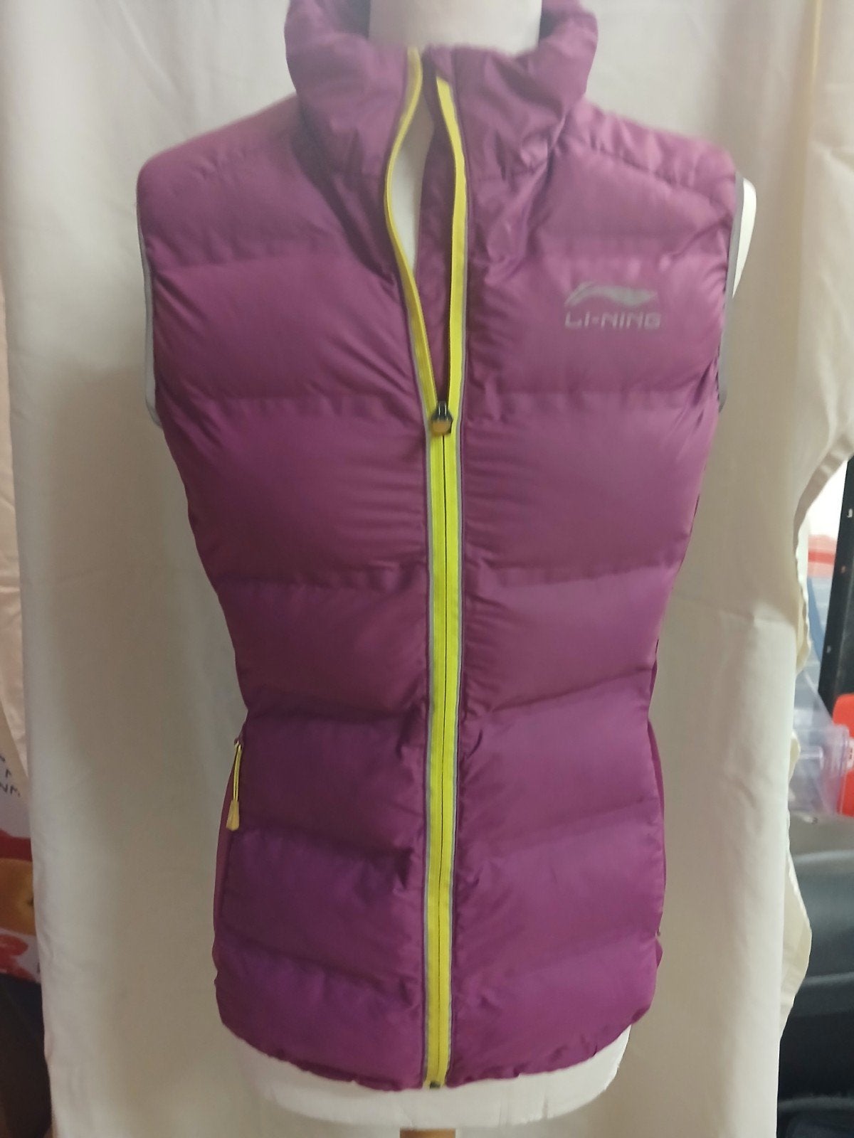 toutes sortes de vêtements, Vêtements | Femmes, Blousons sans Manches, Enlèvement