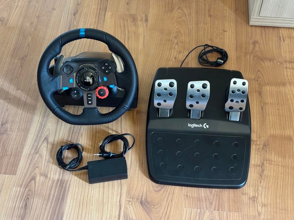 Logitech G29 Driving Force - Racing Wheel (PC/PS4/PS5), Games en Spelcomputers, Ophalen of Verzenden, Zo goed als nieuw, Stuur of Pedalen