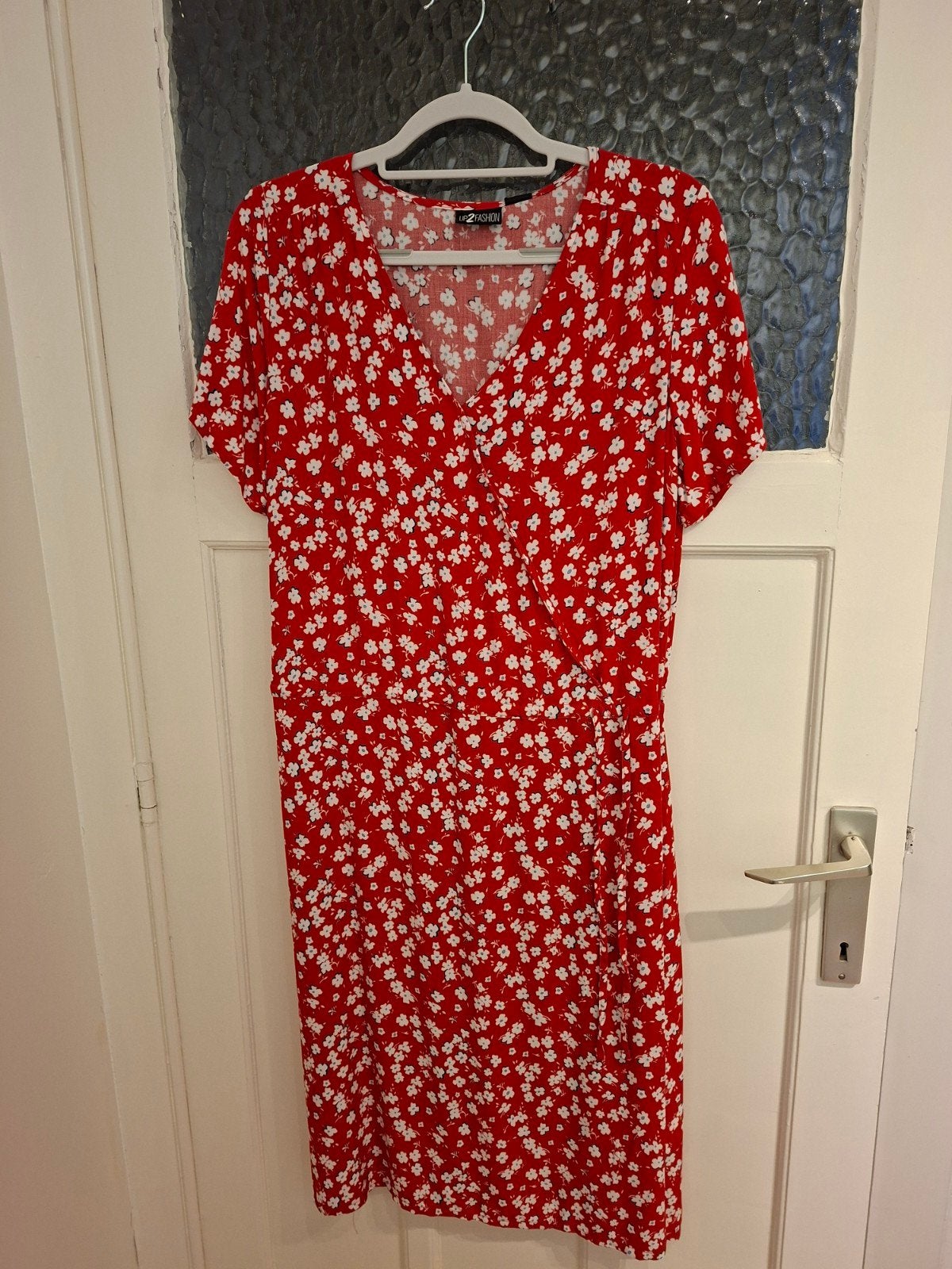 Rode jurk met bloemmetjes L, Kleding | Dames, Ophalen