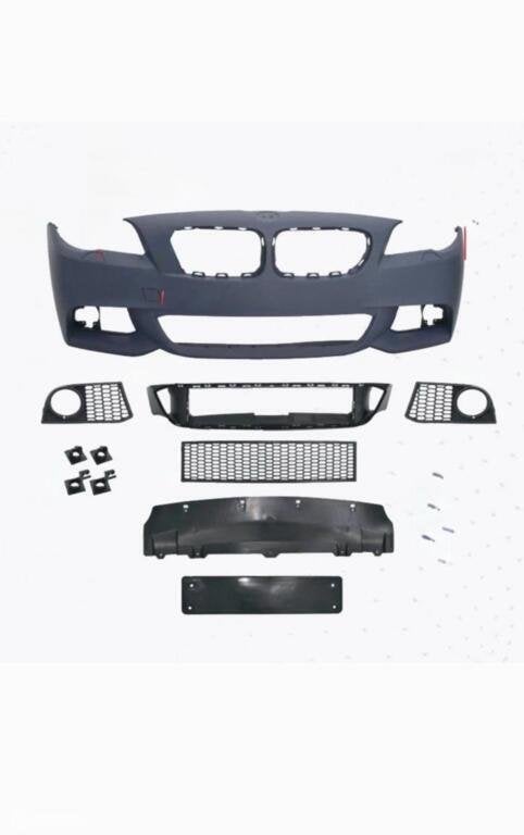 Voorbumper  BMW 5-serie F10 / F11  ('10-'16) m tech, Auto-onderdelen, Voorbumper, Voor, Nieuw, Ophalen of Verzenden