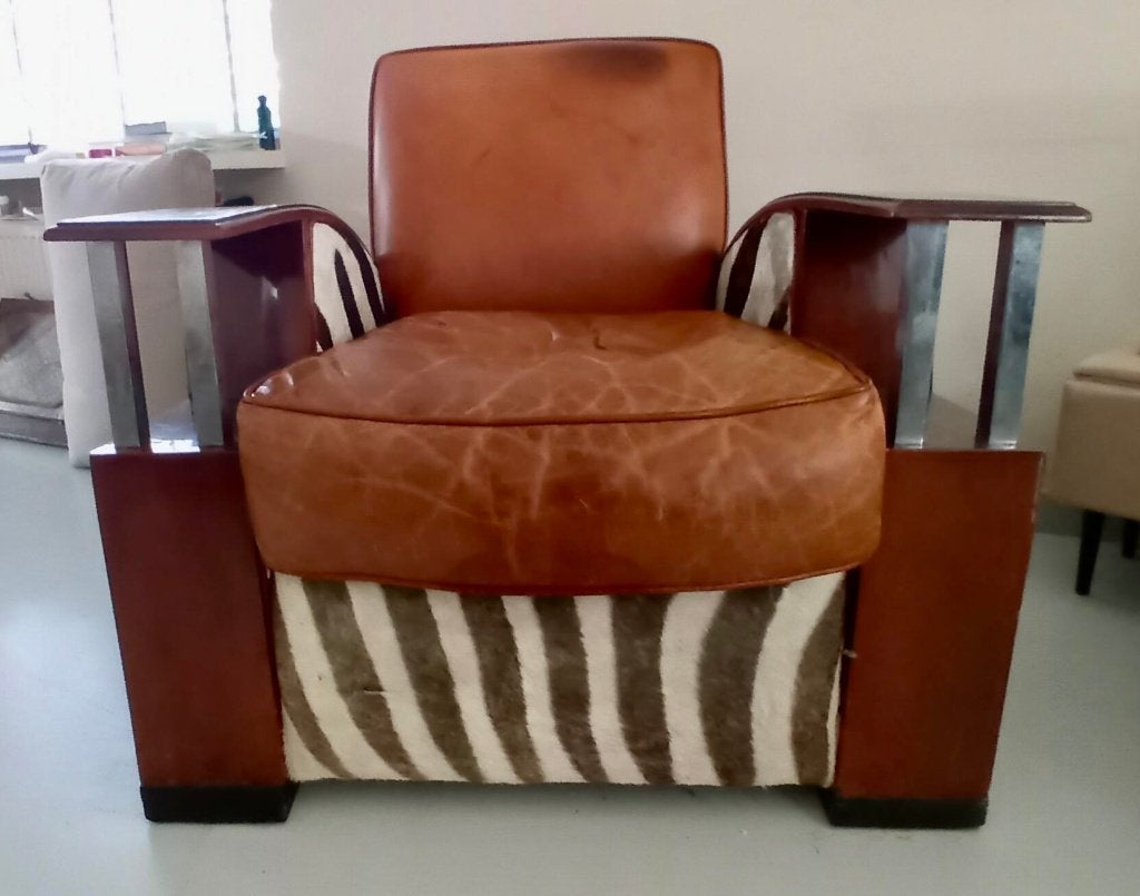 Koloniale art deco fauteuil, Ophalen